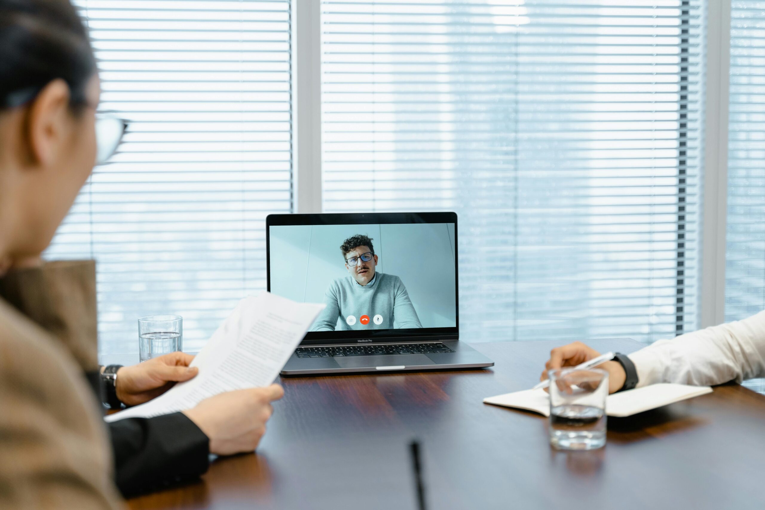 How to Secure a Job Offer Before Leaving Your Country