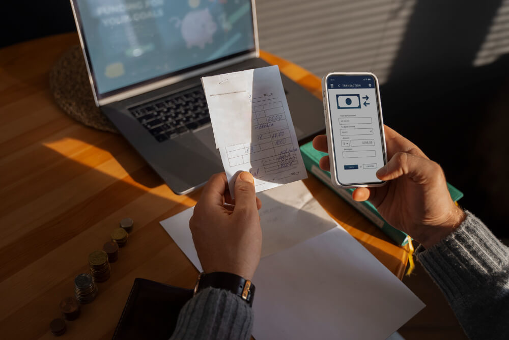 How to Save Your First $10,000 and Start Investing Like a Pro