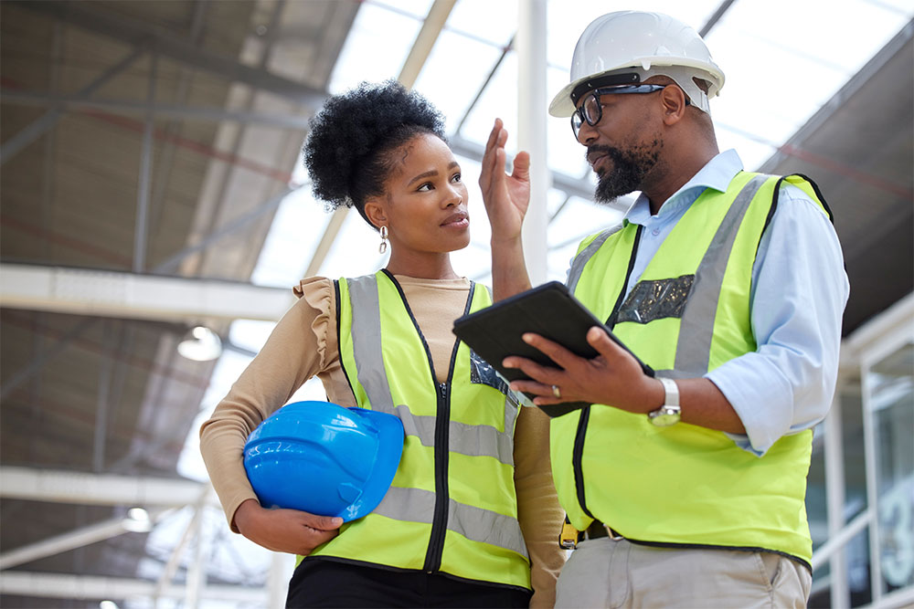 10 Fast-Growing Industries Hiring in the USA Right Now