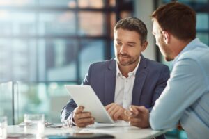 Managing Time Zones and Flex Schedules: Remote Workers Guide to Staying Sane