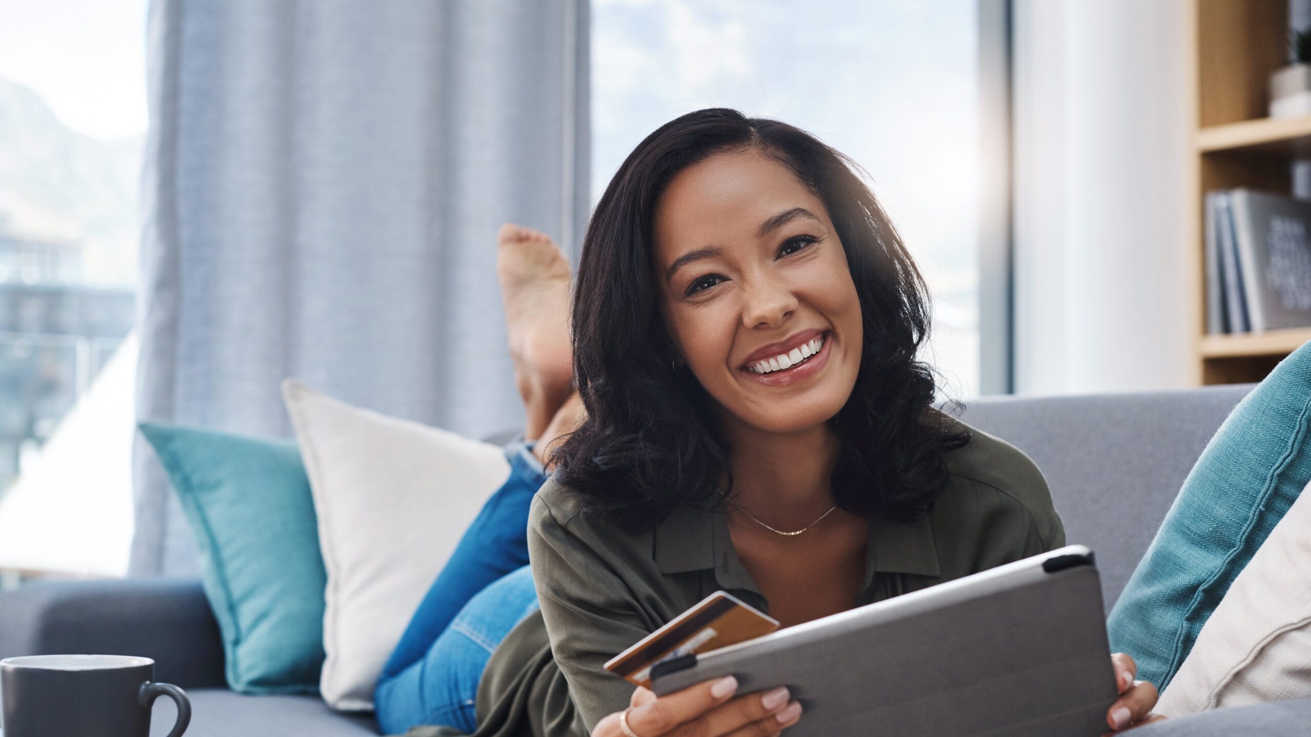 How to Build Credit Abroad as a New Immigrant