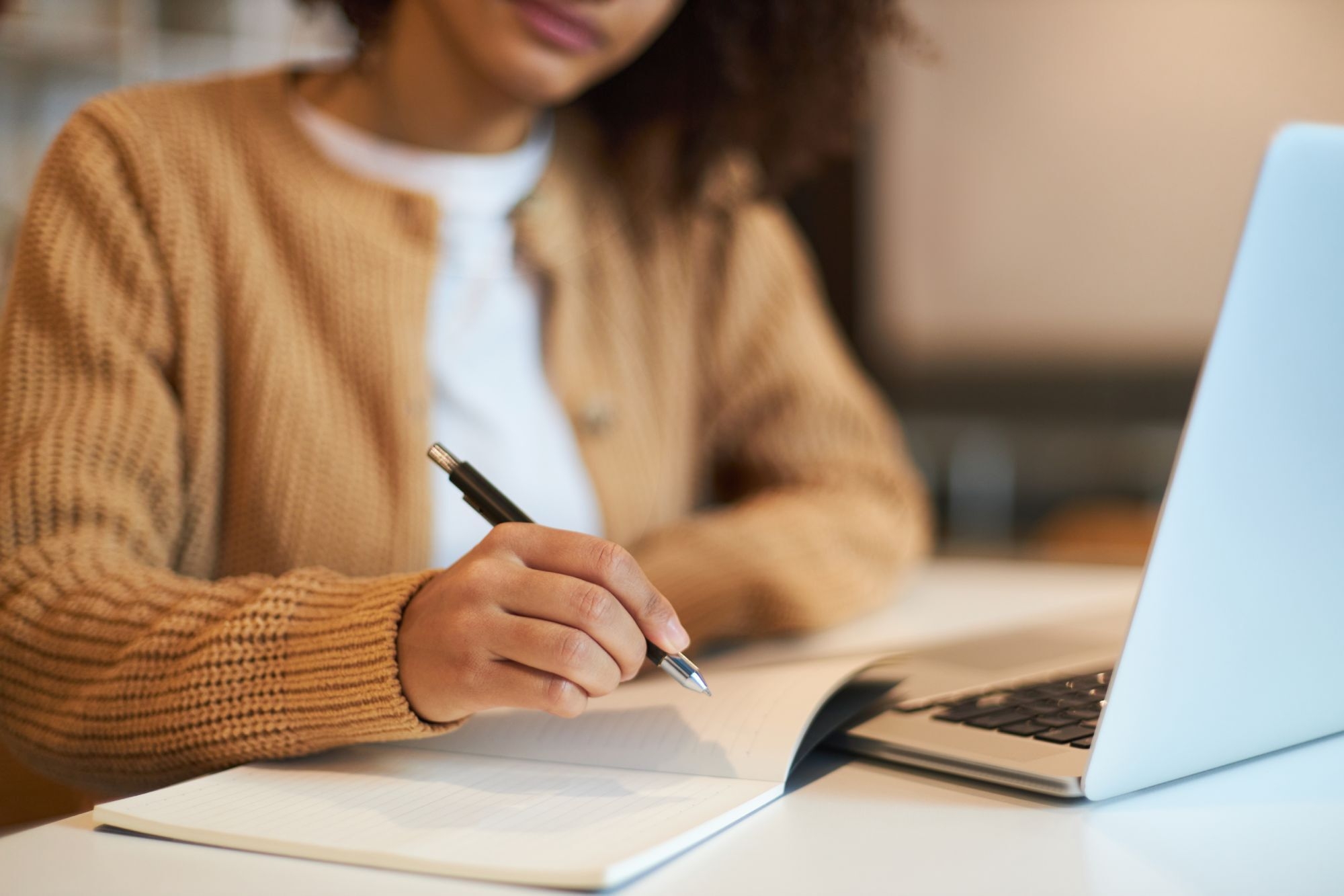 How I Built a Six-Figure Business as a Remote Virtual Assistant
